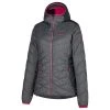 Offres ???? La Sportiva Mythic Primaloft JKT W - Doudoune femme ???? 2 Offres ???? La Sportiva Mythic Primaloft JKT W - Doudoune femme ???? -Haglöfs Shop la sportiva mythic primaloft jkt w doudoune femme carbon cerise